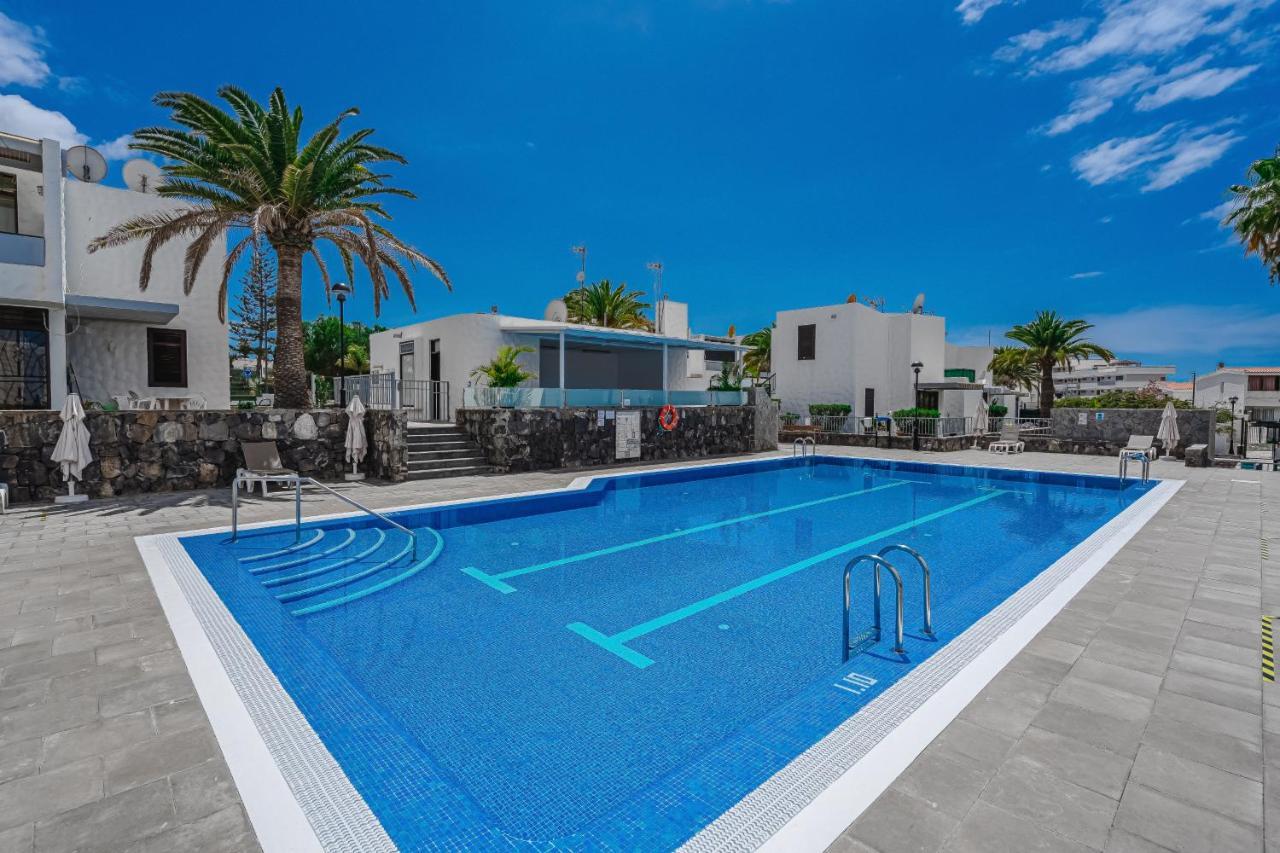 Bungalow -2 Minute From The Beach. Playa de las Americas  Exterior photo